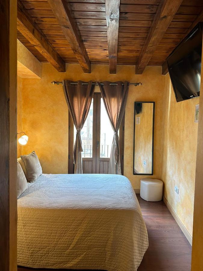 Hostal Segovia Adults Only Exteriér fotografie