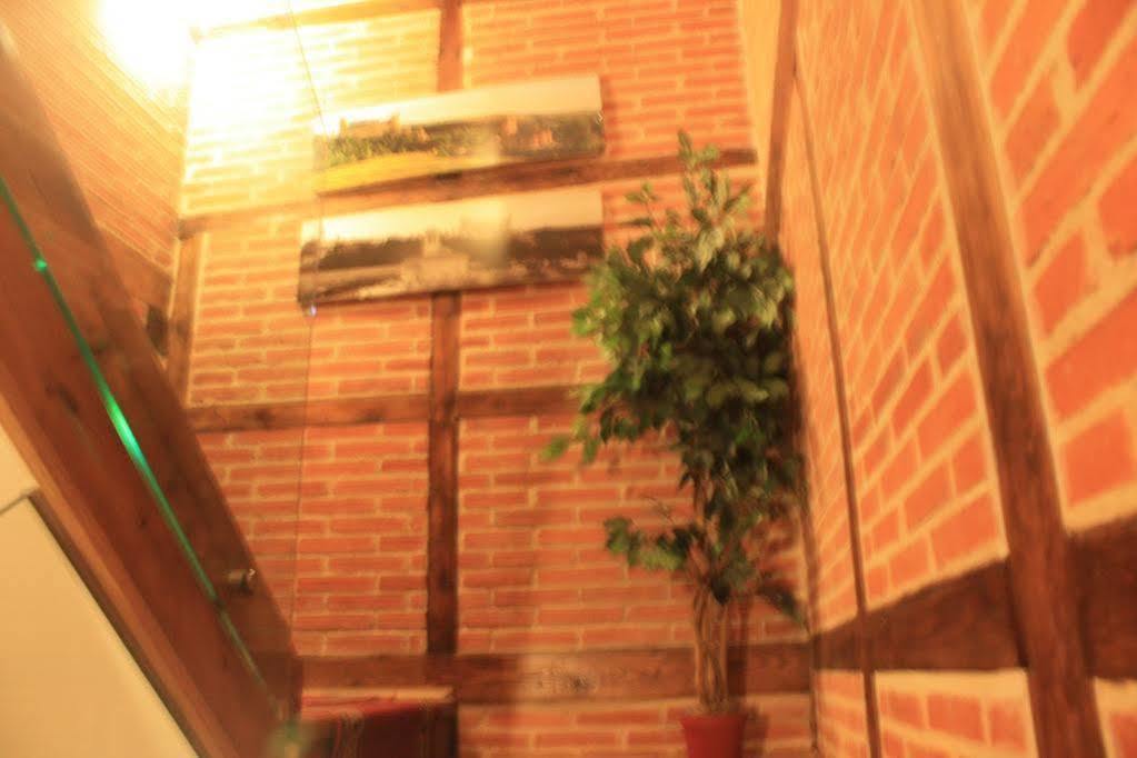 Hostal Segovia Adults Only Exteriér fotografie