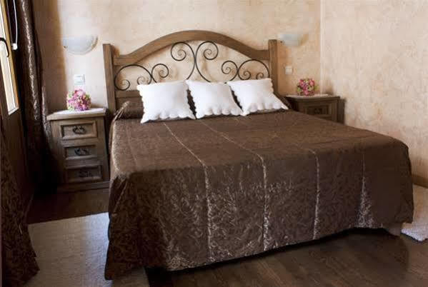 Hostal Segovia Adults Only Exteriér fotografie